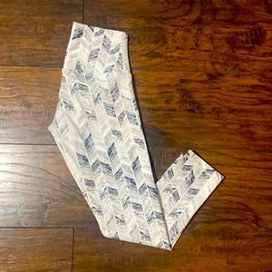 DYI Define Your Inspiration XS athletic leggings